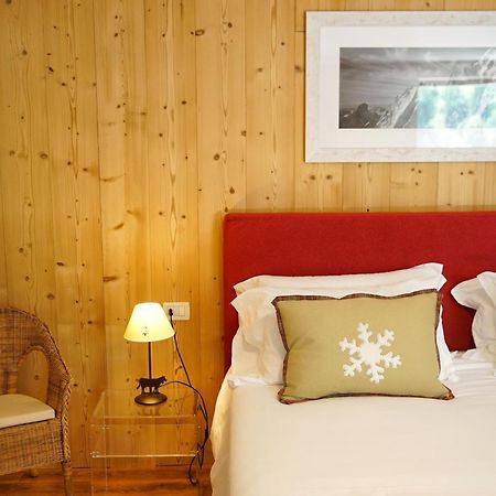 Bed and Breakfast Lo Chalet Pontboset Exterior foto