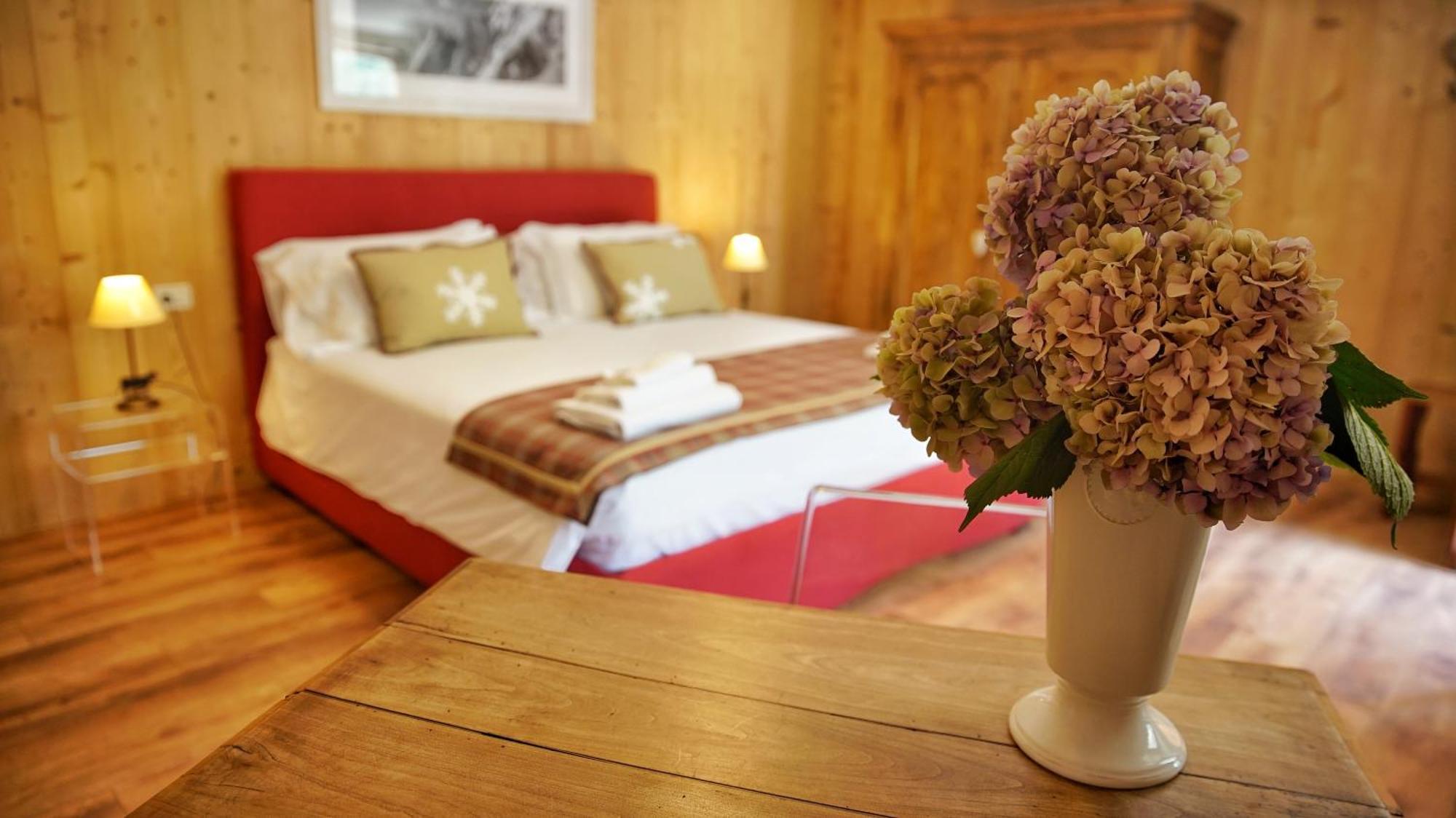 Bed and Breakfast Lo Chalet Pontboset Exterior foto
