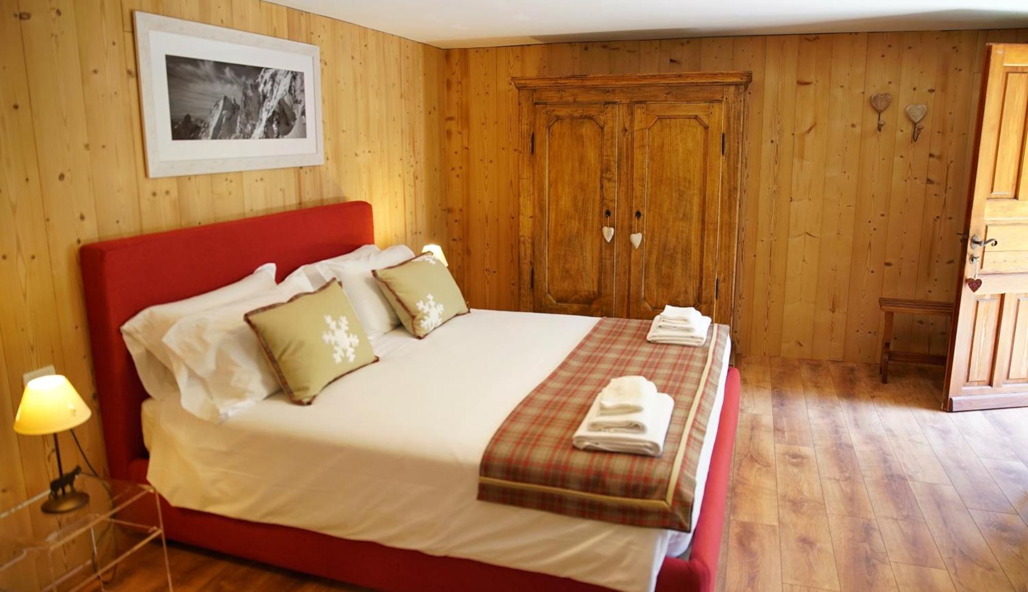 Bed and Breakfast Lo Chalet Pontboset Exterior foto